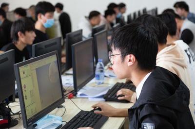 淮北市成功承辦全省職業院校技能大賽，計算機技術培訓成果顯著